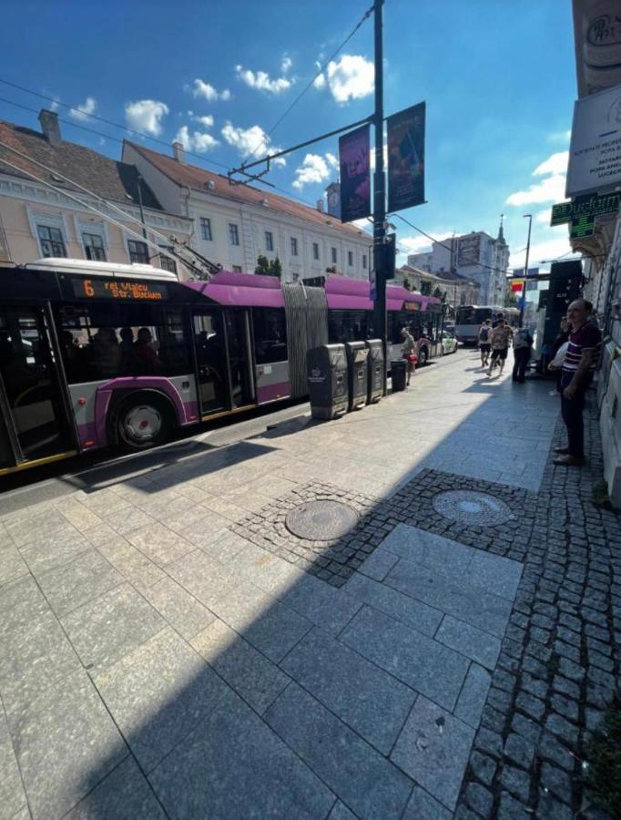 Apartmán Ndl Downtown Kluž Exteriér fotografie